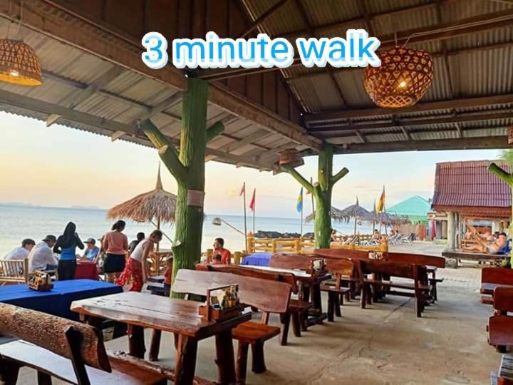 Guest House Blue Andaman Koh Lanta Exterior photo